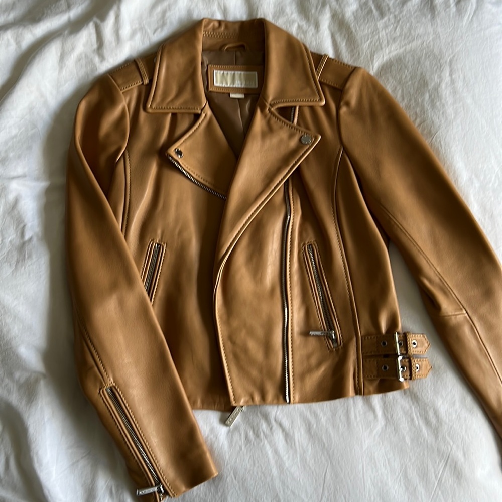 MICHAEL Michael Kors Caramel leather jacket. Size small. Barely worn, like new.